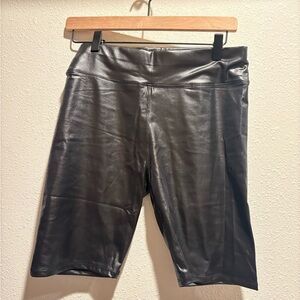 New Mix Shiny Black Shorts